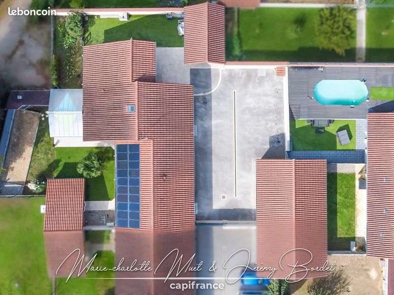 Maison 6 pièces 220 m² · à Chevroux · 220 m² · 339 000 €