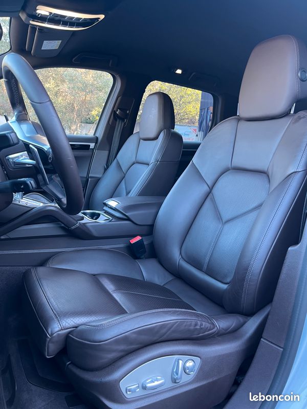 PORSCHE Cayenne S 3.6 420 (image 4)