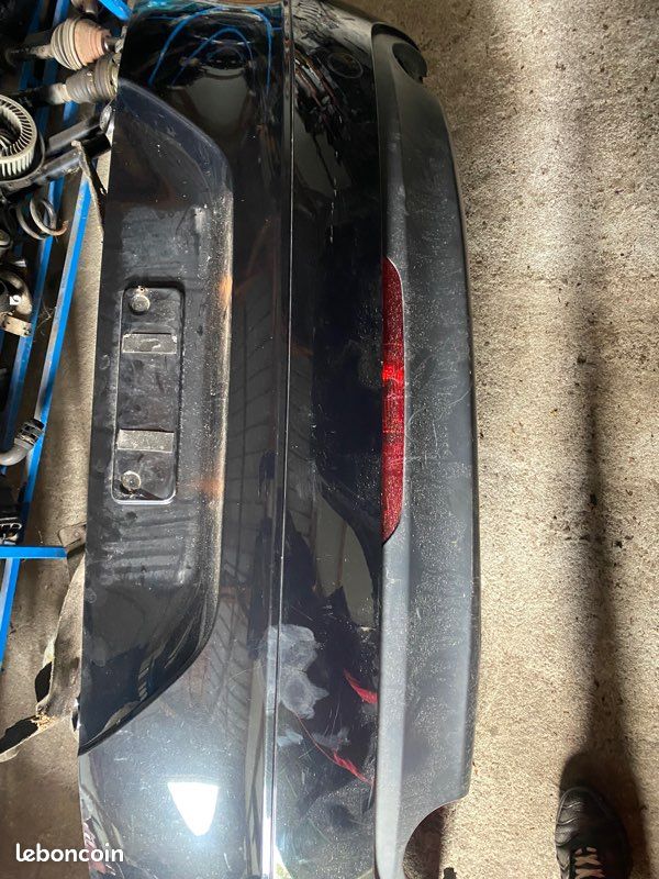 Pare choc arrière audi TT 3,2 v6 (image 1)