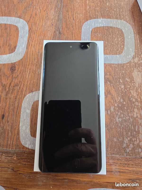 Téléphone honor magic 6 lite (image 1)