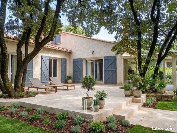 Propriété 4 pièces 157 m² — 4