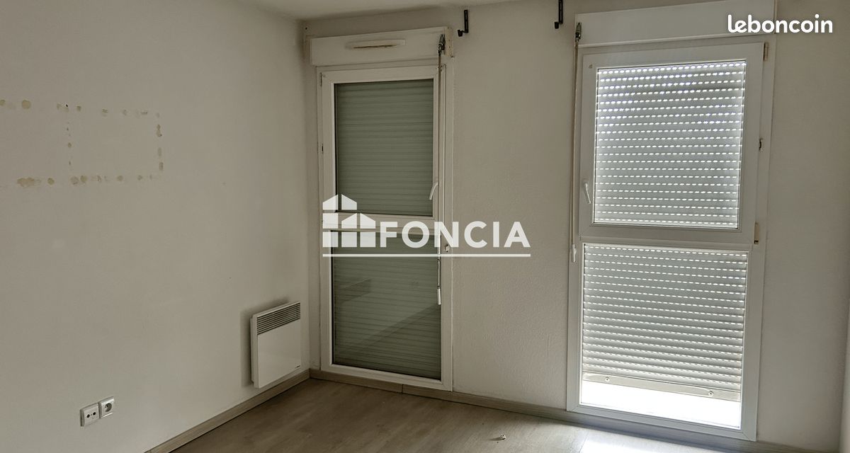 Appartement t3 avec deux places de parking (image 3)