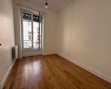 Appartement 294 250 € - 49 m²