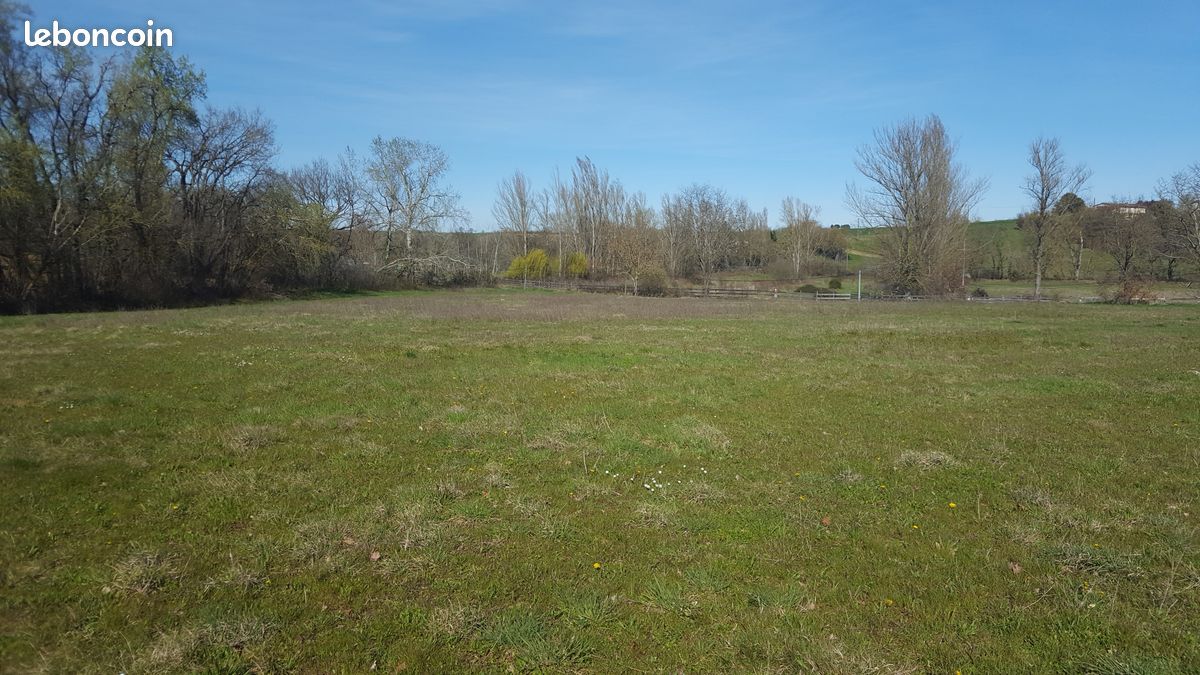 Terrain à bâtir · à Samatan · 65 000 €