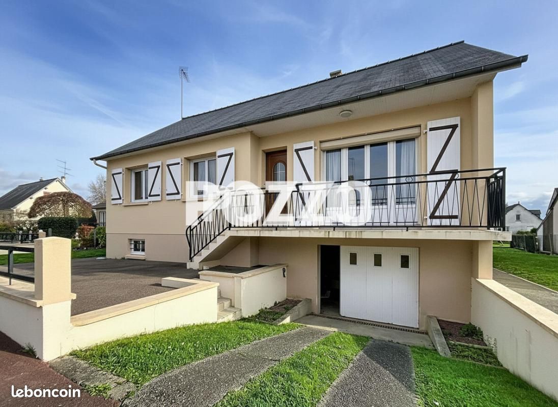 Maison 6 pièces 100 m² · à Saint-Hilaire-du-Harcouët · 100 m² · 223 500 €