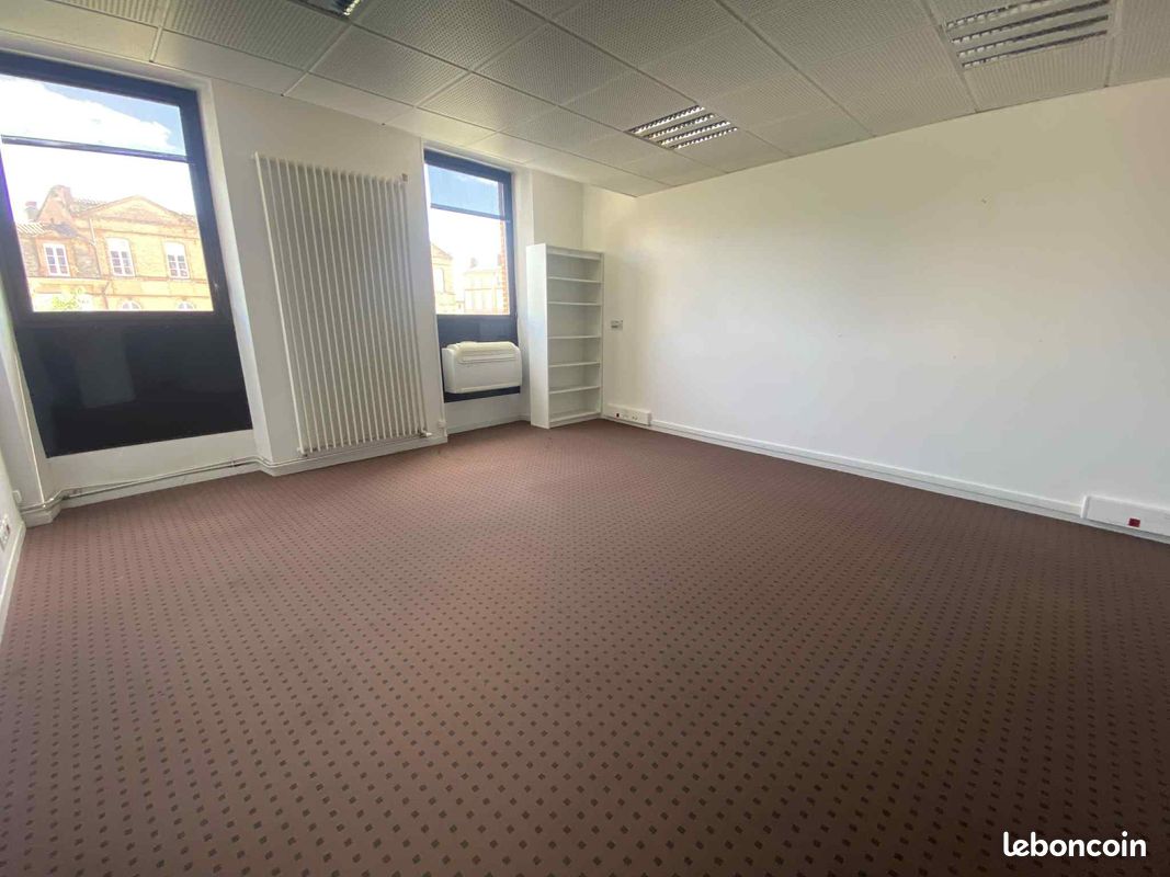 Local commercial 113 m² Montauban (image 2)