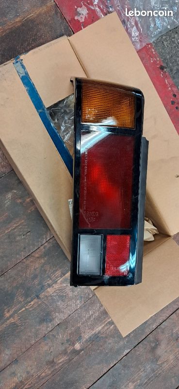 Feu ARD honda crx (image 1)