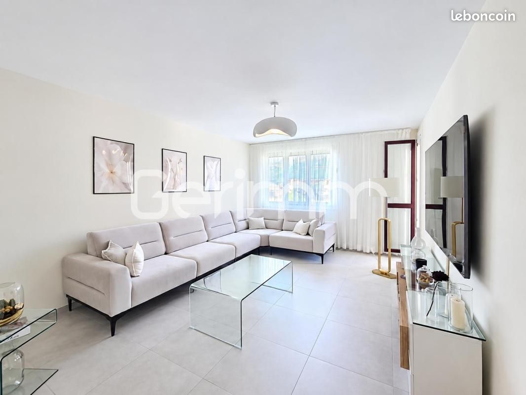 Appartement 3 pièces 69 m² · à Échirolles · 69 m² · 890 €/mois