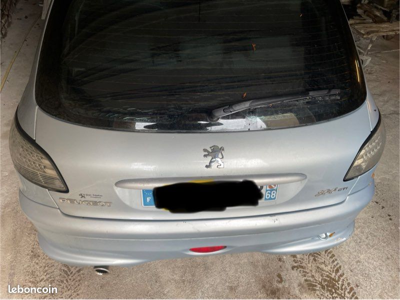 Feu arrière led tuning 206 phase deux (image 1)