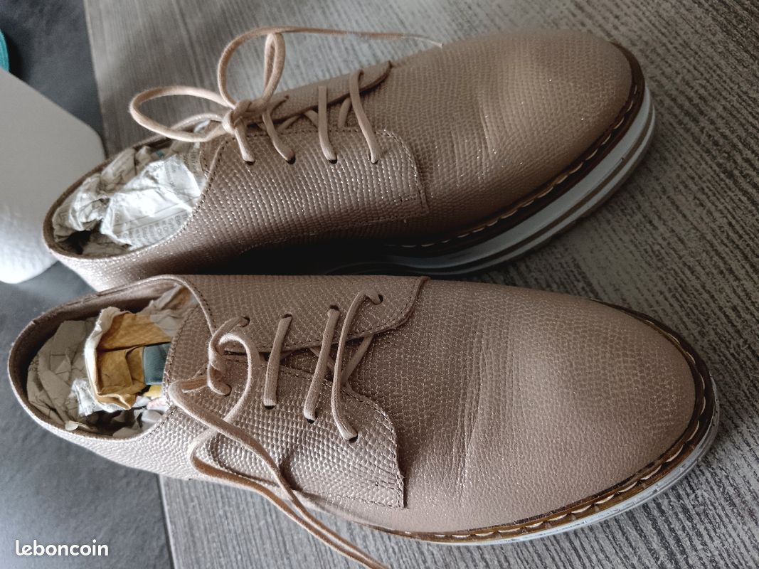 Chaussures Plates Femme San Marina Beige - Taille 38 - Occasion Très Bon état (TBE)