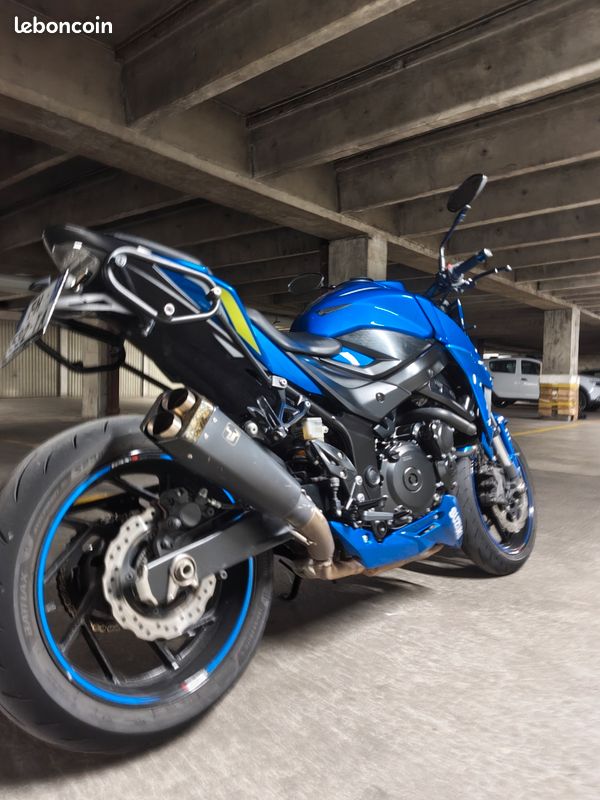 Gsx-s 750 A2 (image 3)