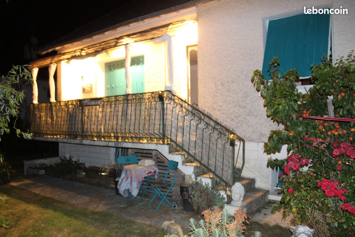 Maison 4 pièces 100 m² · à Lussac-les-Châteaux · 100 m² · 120 000 €