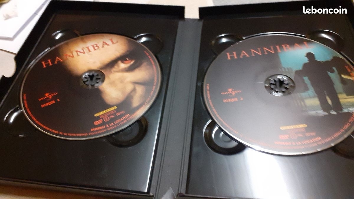 DVD VIDÉO HANNIBAL ANTHONY HOPKINS pochette rigide cartonné bonne qualité (image 2)