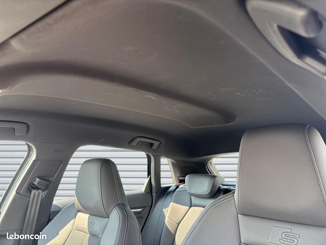 AUDI A3 SPORTBACK 40 TFSI e 204 S-Tronic 6 S-line (image 10)