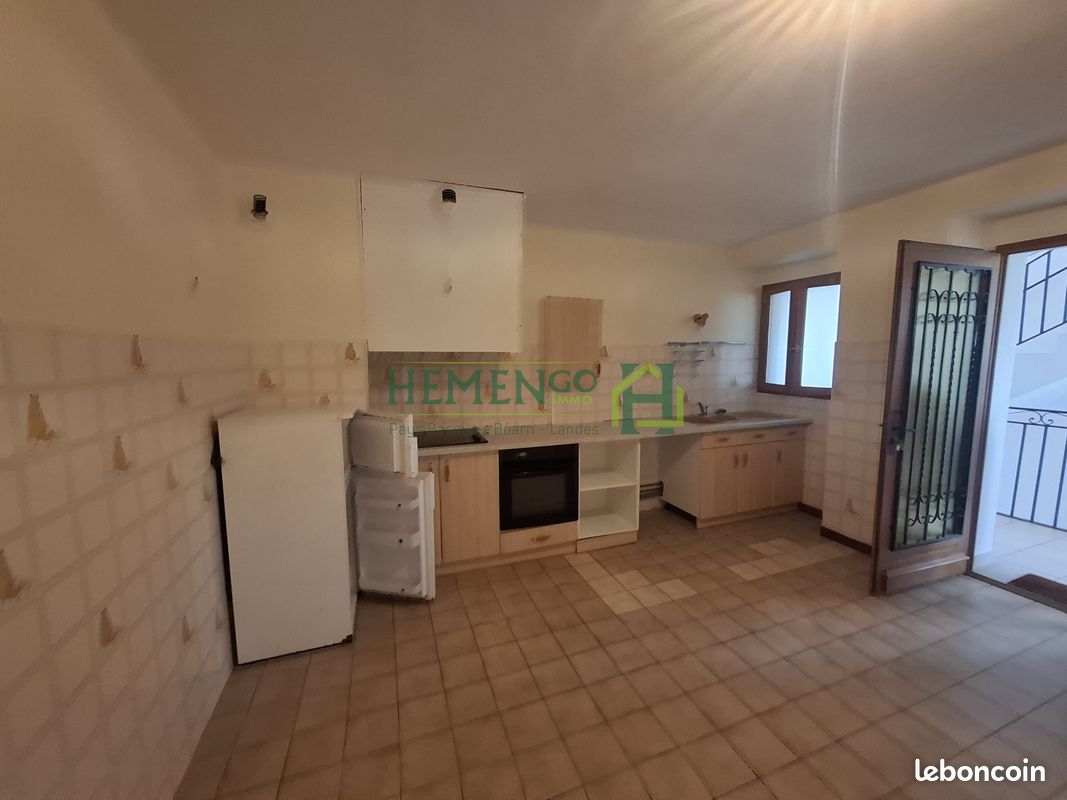 Appartement 4 pièces 82 m² · à Saint-Jean-le-Vieux · 82 m² · 660 €/mois