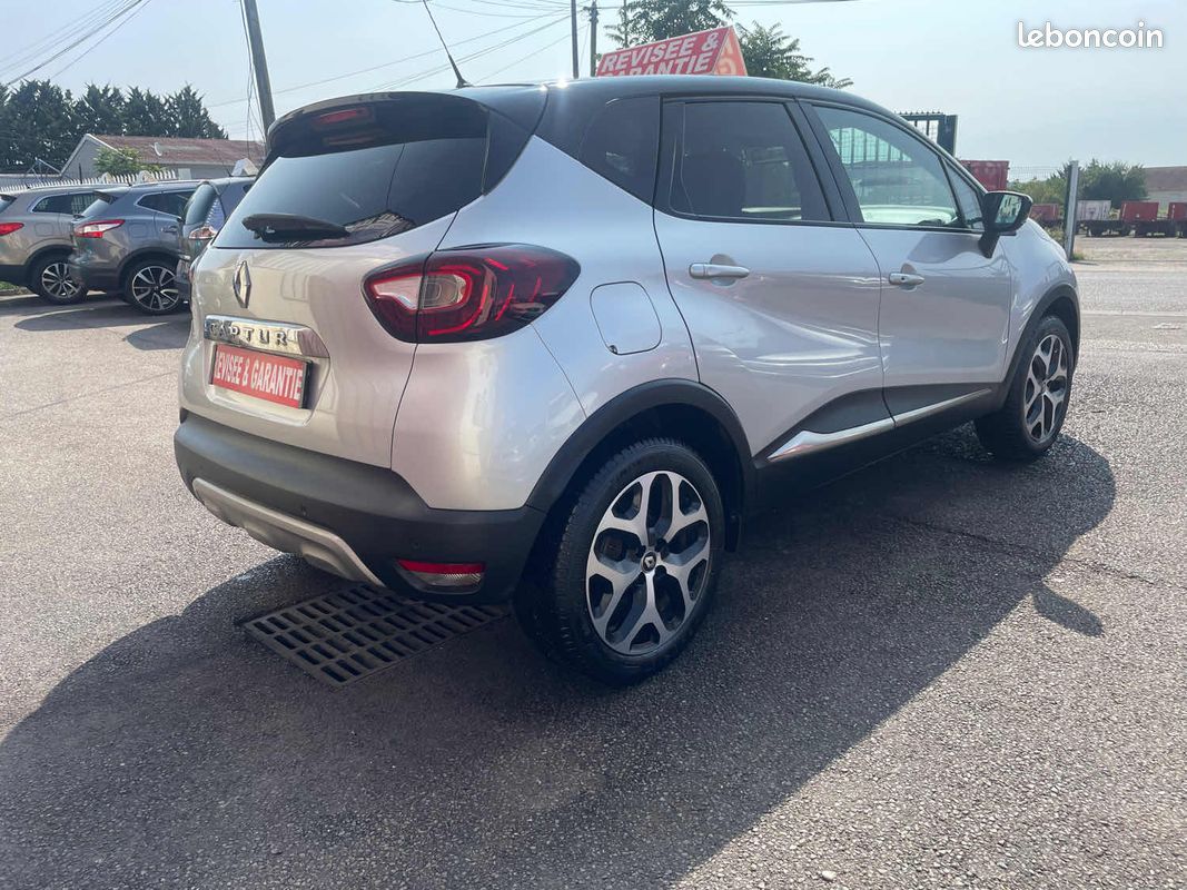 Renault captur phase 2 1.3 tce 150cv s-edition 2018 (image 3)