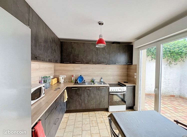 Maison 4 pièces 90 m² · à Angers · 90 m² · 300 000 €
