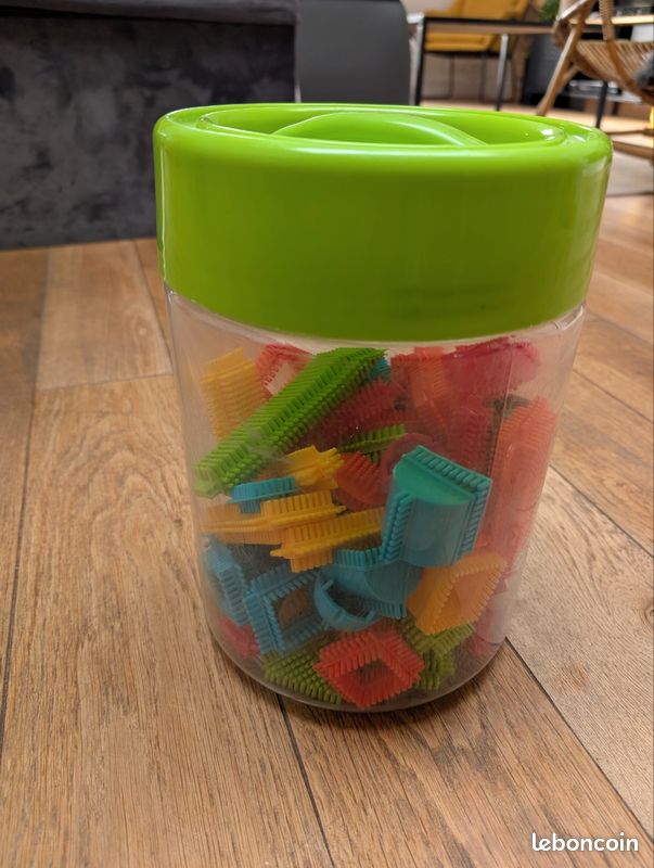 Lot clipo dans boîte de rangement (image 2)