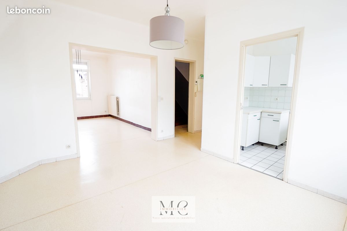 Maison 4 pièces 97 m² · à La Bassée · 97 m² · 710 €/mois