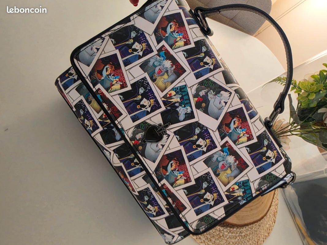 Lot Sacs loungefly (image 10)