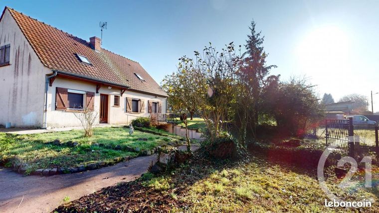 Pavillon 9 pièces 140 m²
