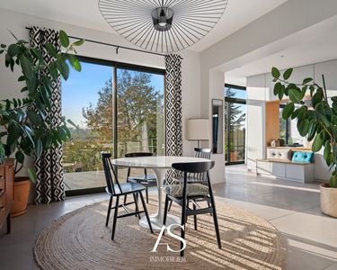 Maison 1 195 000 € - 200 m²