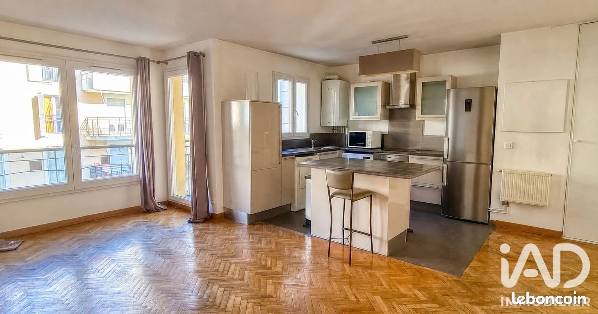 Appartement 3 pièces 60 m² · à Villeneuve-la-Garenne · 60 m² · 225 000 €