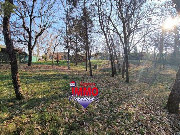 Terrain 800 m² Caussade