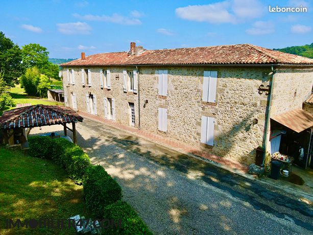 Propriété 12 pièces 345 m²