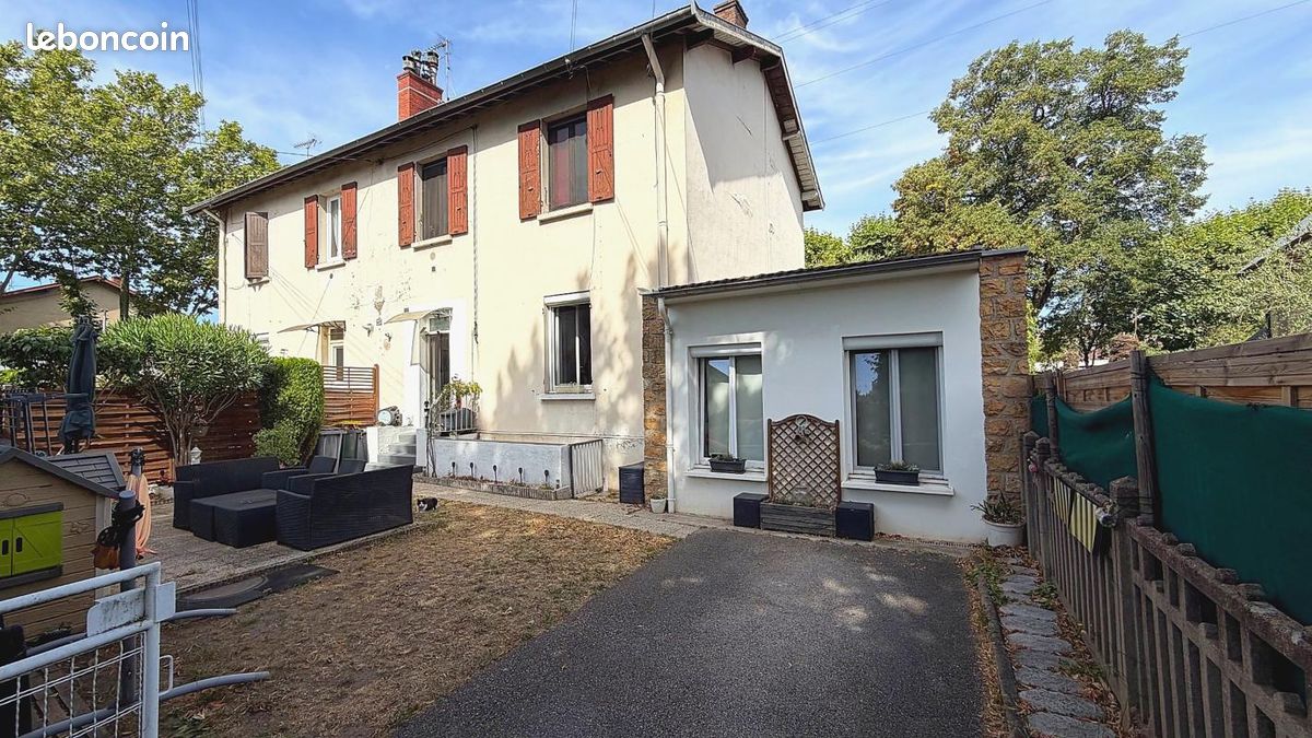 Maison 3 pièces 67 m² · à Saint-Priest · 67 m² · 239 900 €