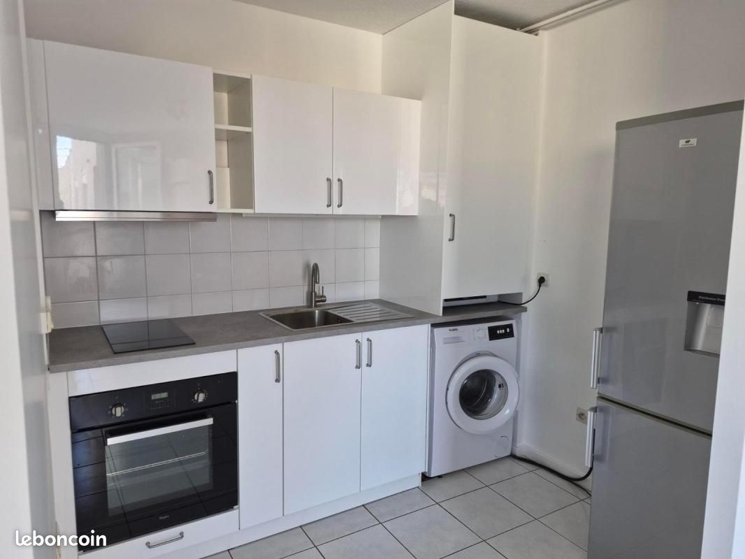 Appartement 2 pièces 47 m² · à Lyon · 47 m² · 820 €