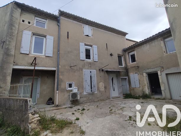 Maison 9 pièces 255 m²