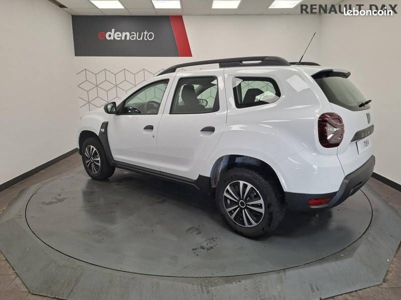 Dacia Duster ECO-G 100 4x2 Essentiel (image 4)