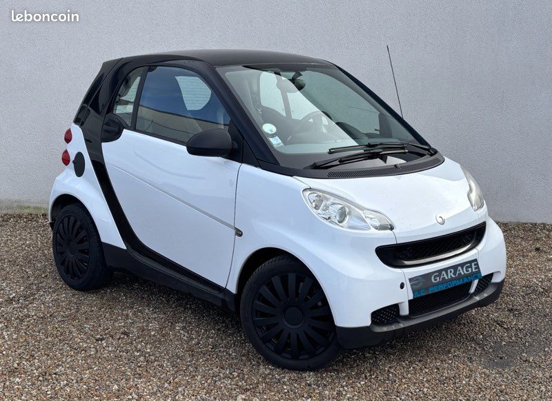 Smart Fortwo 0.8cdi 54cv boîte automatique séquentielle (image 1)