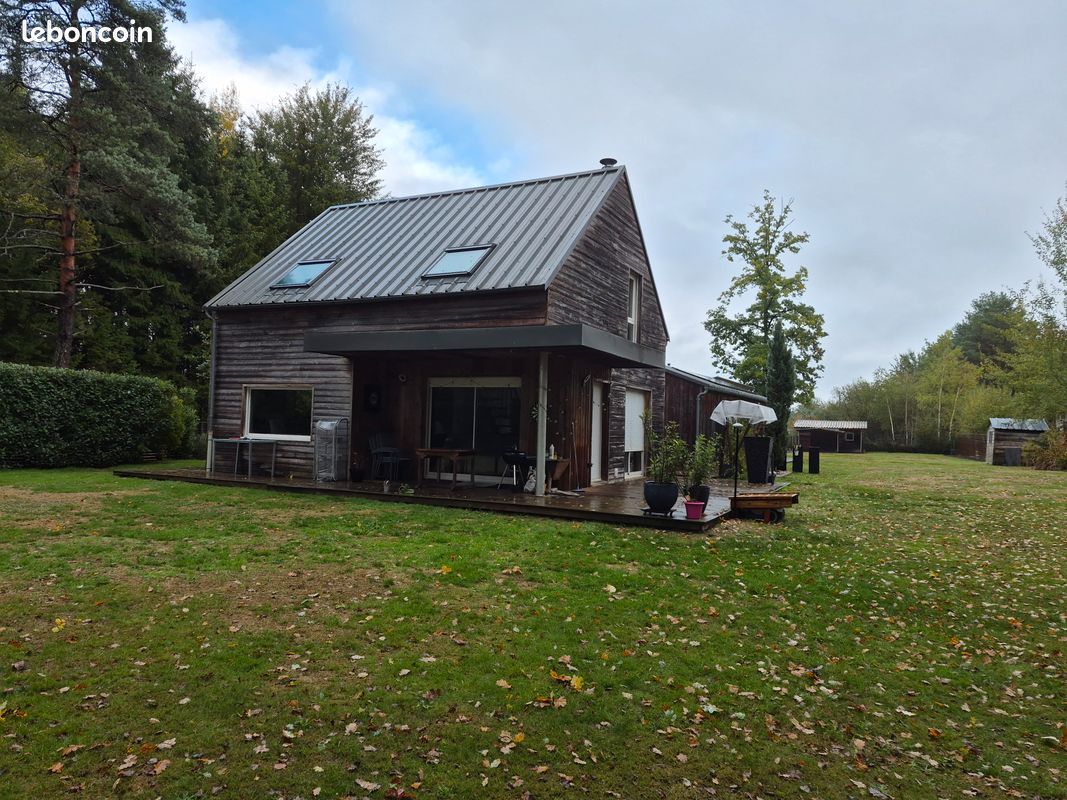 Maison 8 pièces 156 m² · à Corrèze · 156 m² · 295 000 €