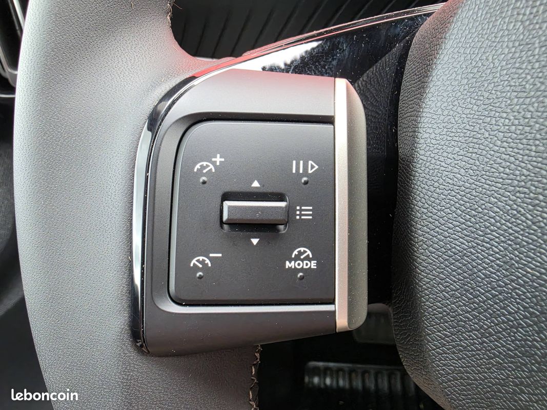 CITROEN C3 Hybride 110 ch Automatique Max (image 18)