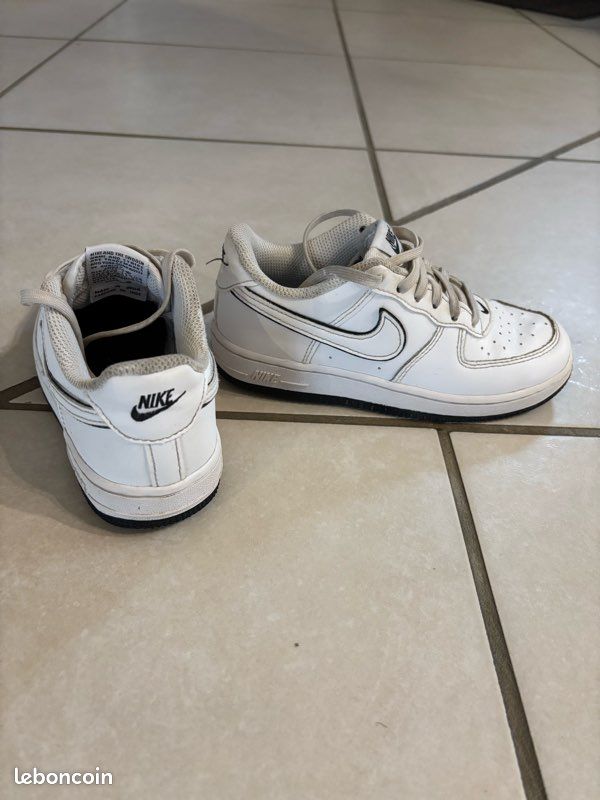 Basket, garçon Nike (image 1)