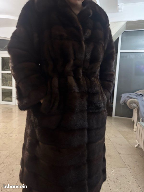 FourrureVison vraix russe longue (image 2)