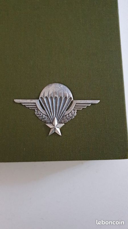 2 livres, Histoire des parachutistes français, volume 1 et 2, état neuf (image 2)