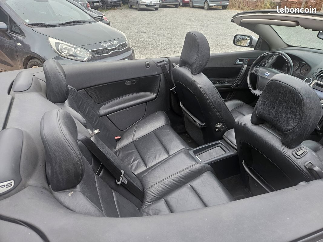 VOLVO C70 CC - CABRIOLET T5 - 2.5i 220 CV GEARTRONIC (image 2)
