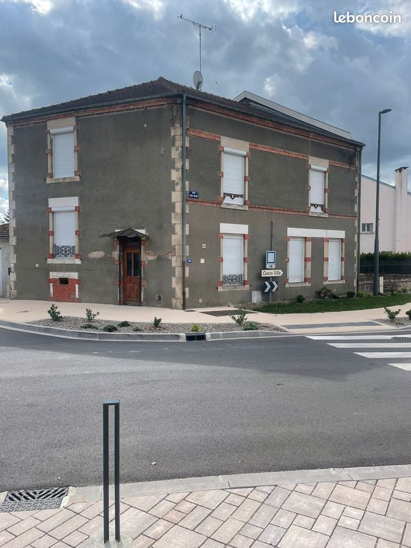 Maison 6 pièces 132 m² · à Revigny-sur-Ornain · 132 m² · 90 000 €