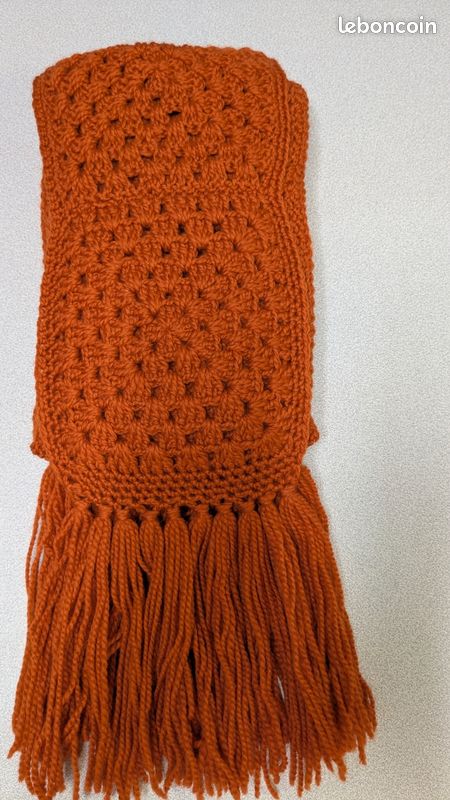 Ensemble Bonnet, Écharpe Et Mitaines - Marron Et Blanc - Taille Adulte - Occasion Bon état