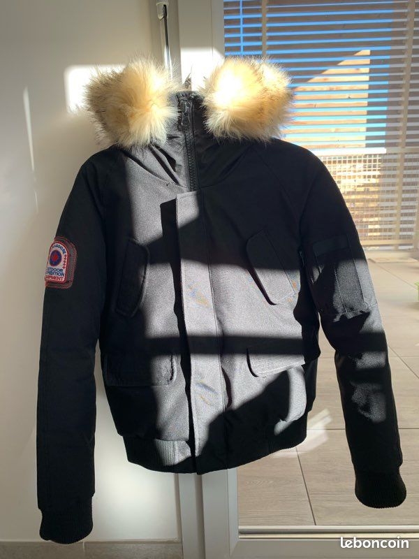 Veste blouson capuche fourrure Paragoose 12 ans excellent état