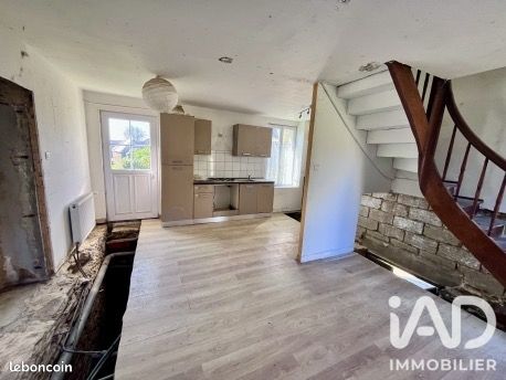 Maison 3 pièces 53 m² · à Merléac · 53 m² · 30 000 €