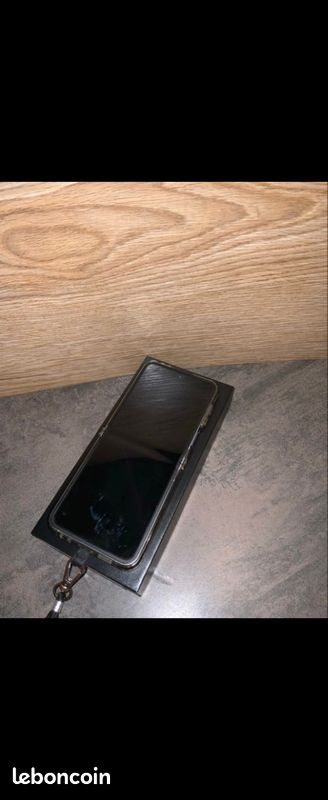 Samsung zflip6 (image 4)