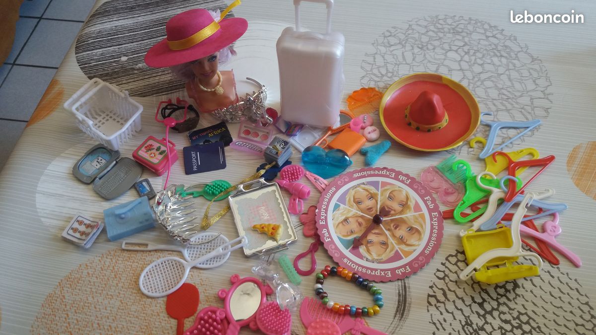 Accessoires barbie (image 1)