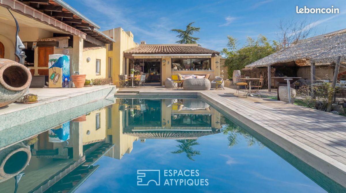 Maison 6 pièces 360 m² · à Juvignac · 360 m² · 980 000 €