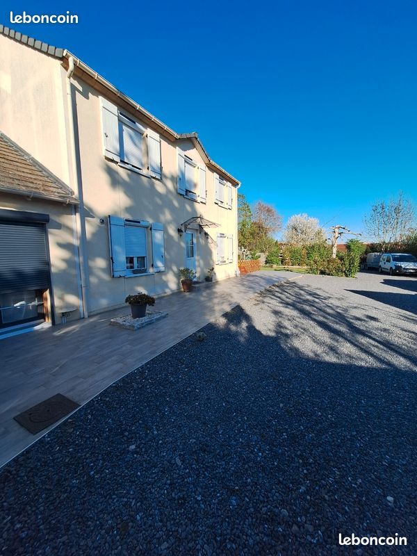 Maison 8 pièces 159 m² · à Andeville · 159 m² · 367 500 €