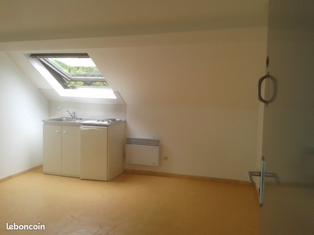 Appartement 1 pièce 15 m² · à Amiens · 15 m² · 370 €