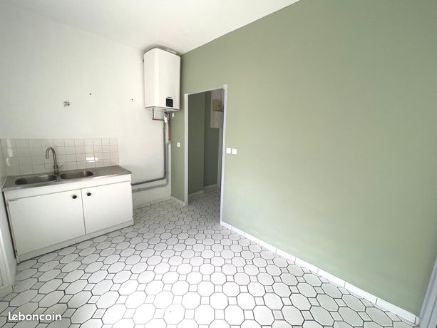 Studio 1 pièce 29 m²
